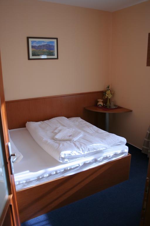 Penzion Franko Zvolen Room photo